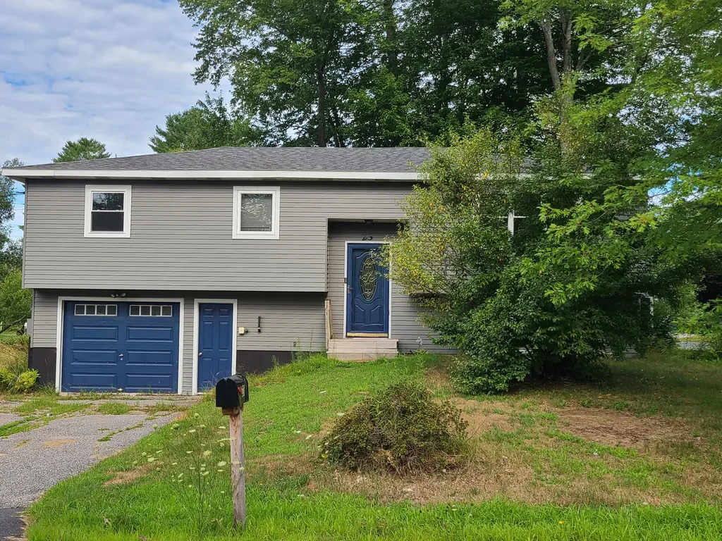 23 Andrea Street Lisbon ME 04250