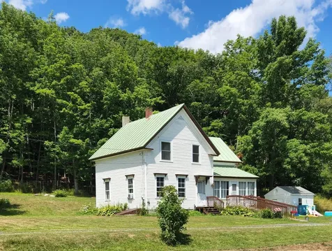 25 Cannard Street Gardiner ME 04359