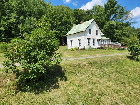 25 Cannard Street Gardiner ME 04359