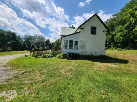 25 Cannard Street Gardiner ME 04359