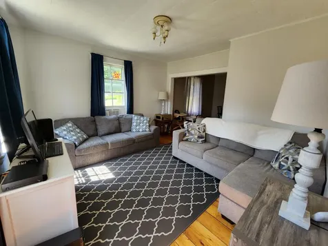 25 Cannard Street Gardiner ME 04359