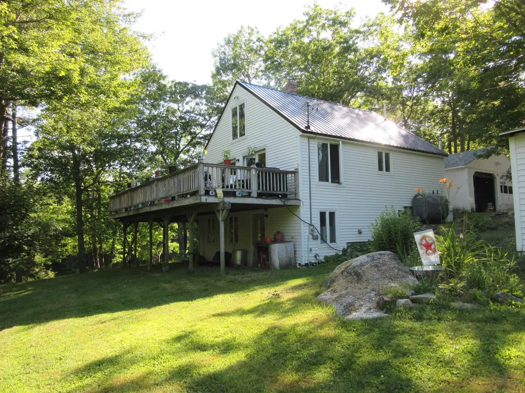 47 Pineview Drive Winterport ME 04496