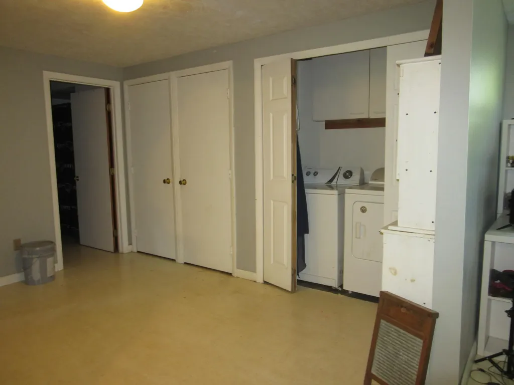 47 Pineview Drive Winterport ME 04496