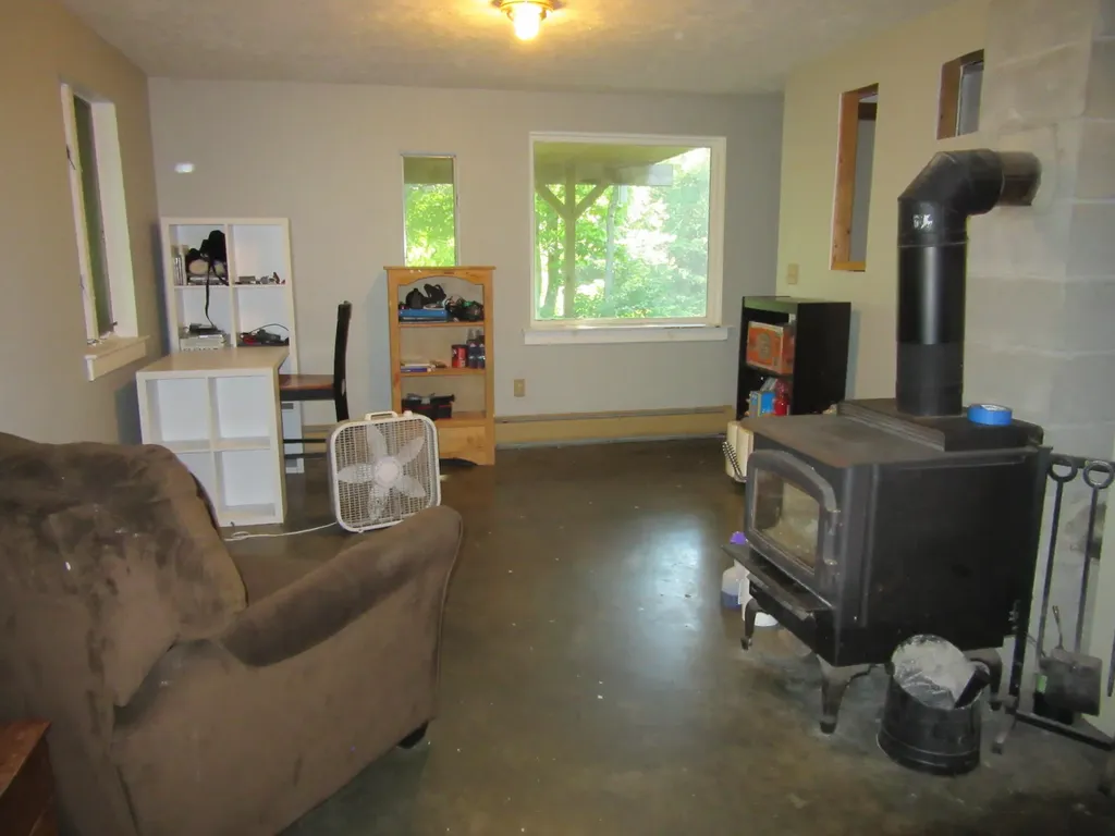 47 Pineview Drive Winterport ME 04496