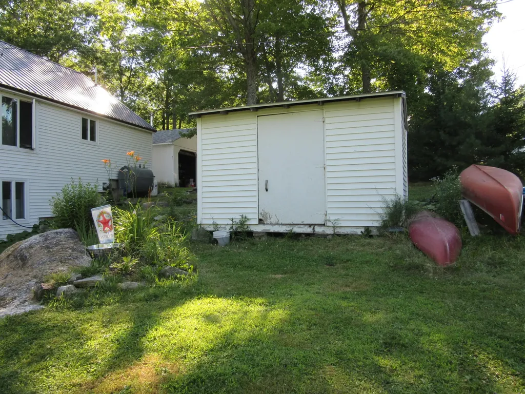 47 Pineview Drive Winterport ME 04496