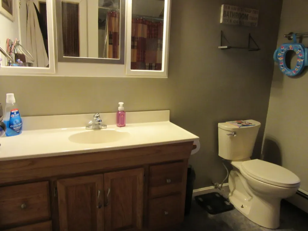 47 Pineview Drive Winterport ME 04496