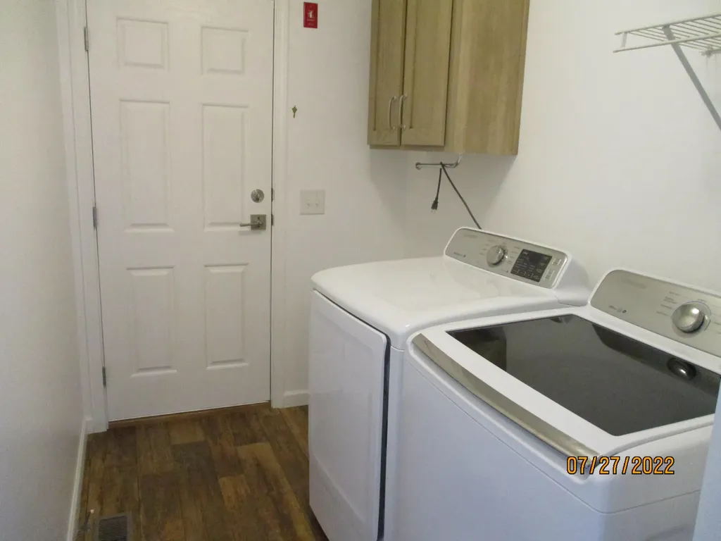 9 Seaglass Lane Kittery ME 03904