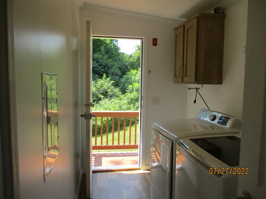 9 Seaglass Lane Kittery ME 03904
