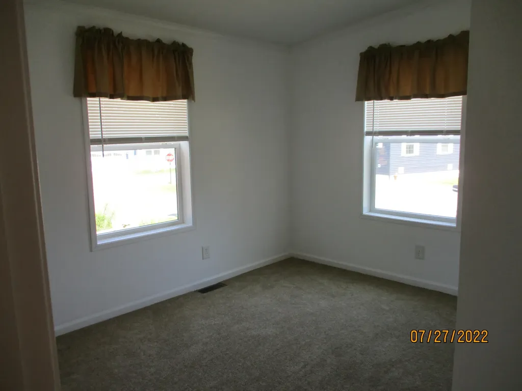9 Seaglass Lane Kittery ME 03904