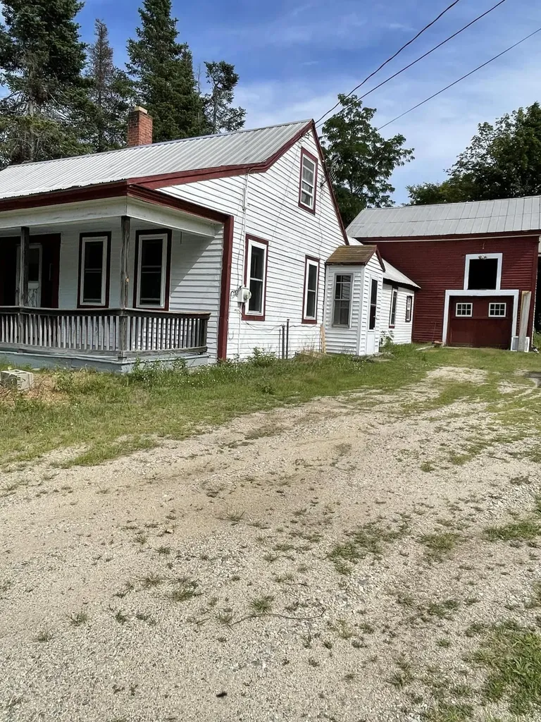 12 Poland Corner Road Poland ME 04274
