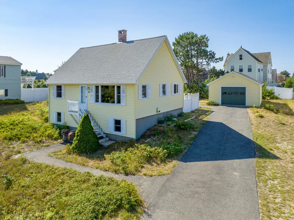 83 King Street Scarborough ME 04074
