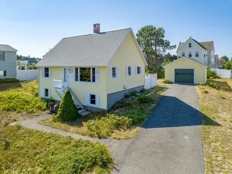 83 King Street Scarborough ME 04074