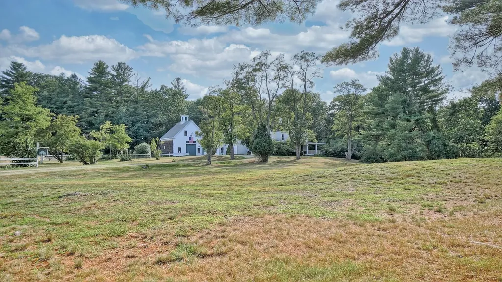 306 Cat Mousam Road Kennebunk ME 04043