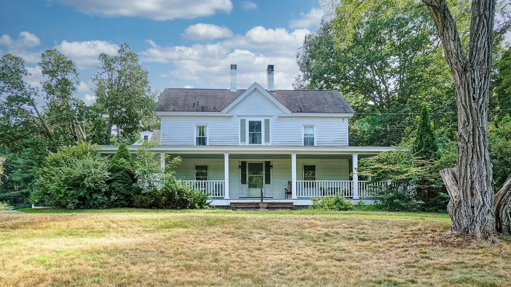 306 Cat Mousam Road Kennebunk ME 04043