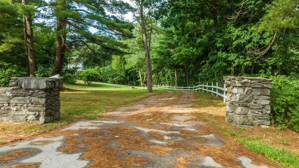 306 Cat Mousam Road Kennebunk ME 04043