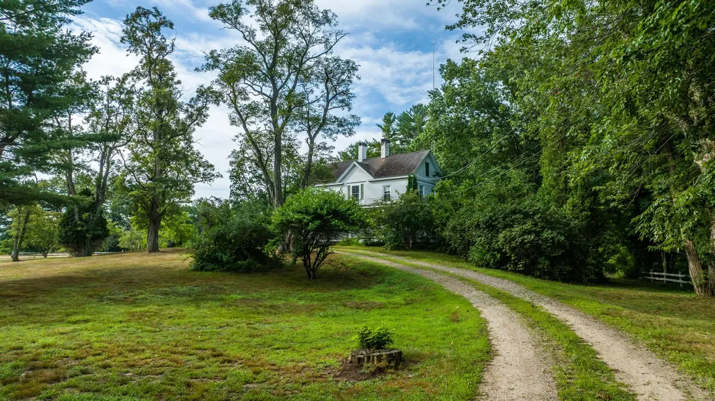 306 Cat Mousam Road Kennebunk ME 04043