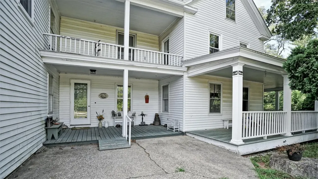 306 Cat Mousam Road Kennebunk ME 04043