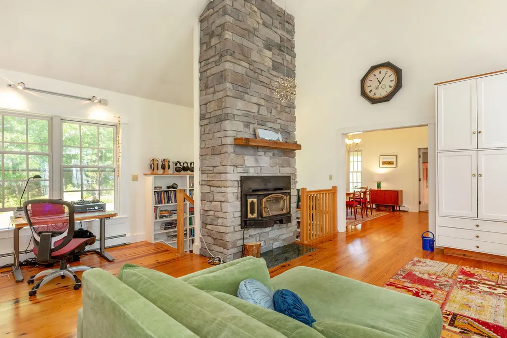 121 Shoal Cove Road West Bath ME 04530