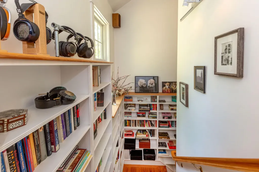 121 Shoal Cove Road West Bath ME 04530