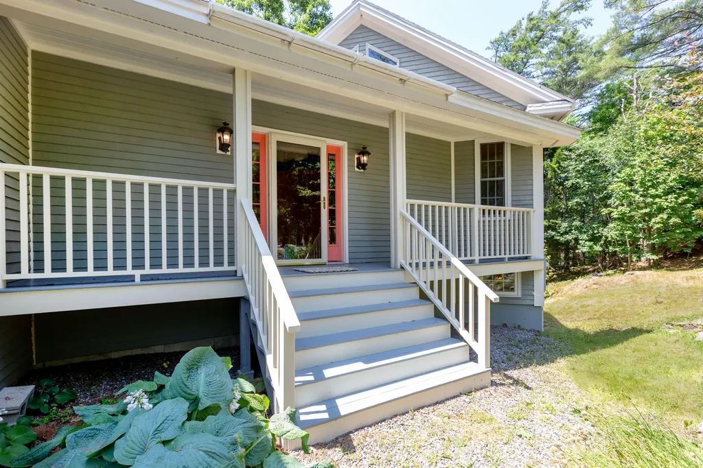 121 Shoal Cove Road West Bath ME 04530