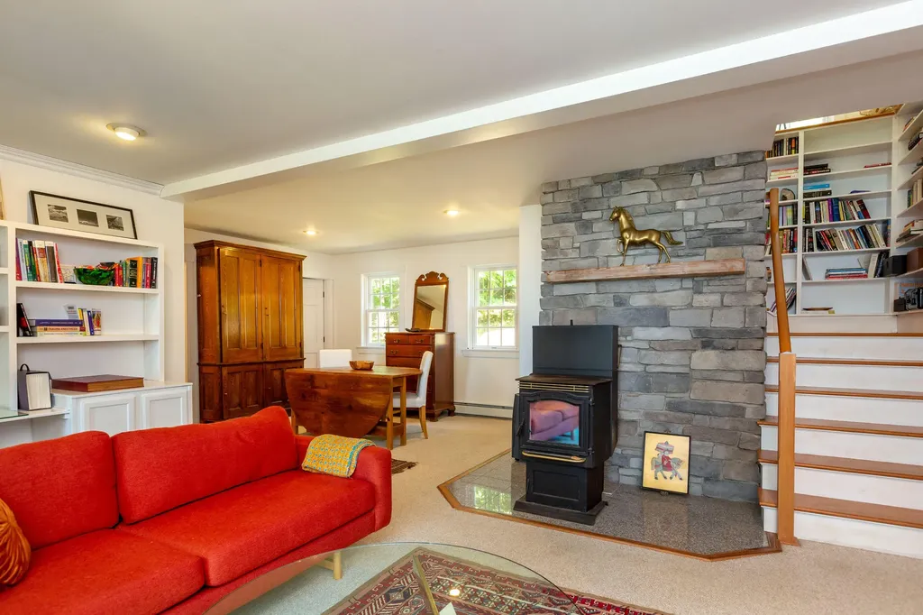 121 Shoal Cove Road West Bath ME 04530