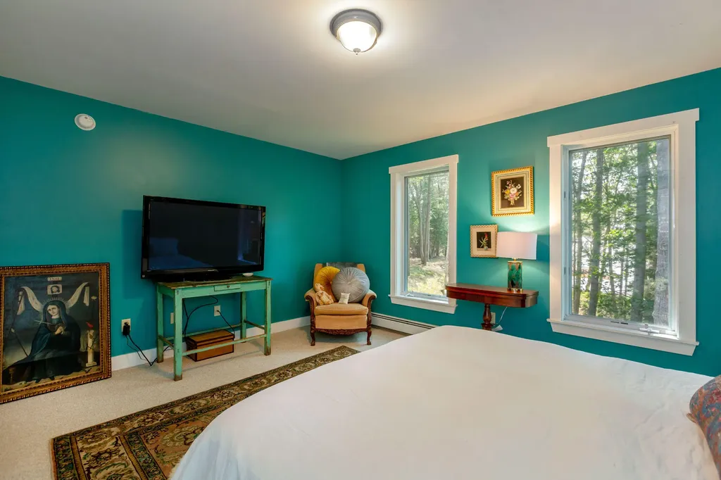 121 Shoal Cove Road West Bath ME 04530