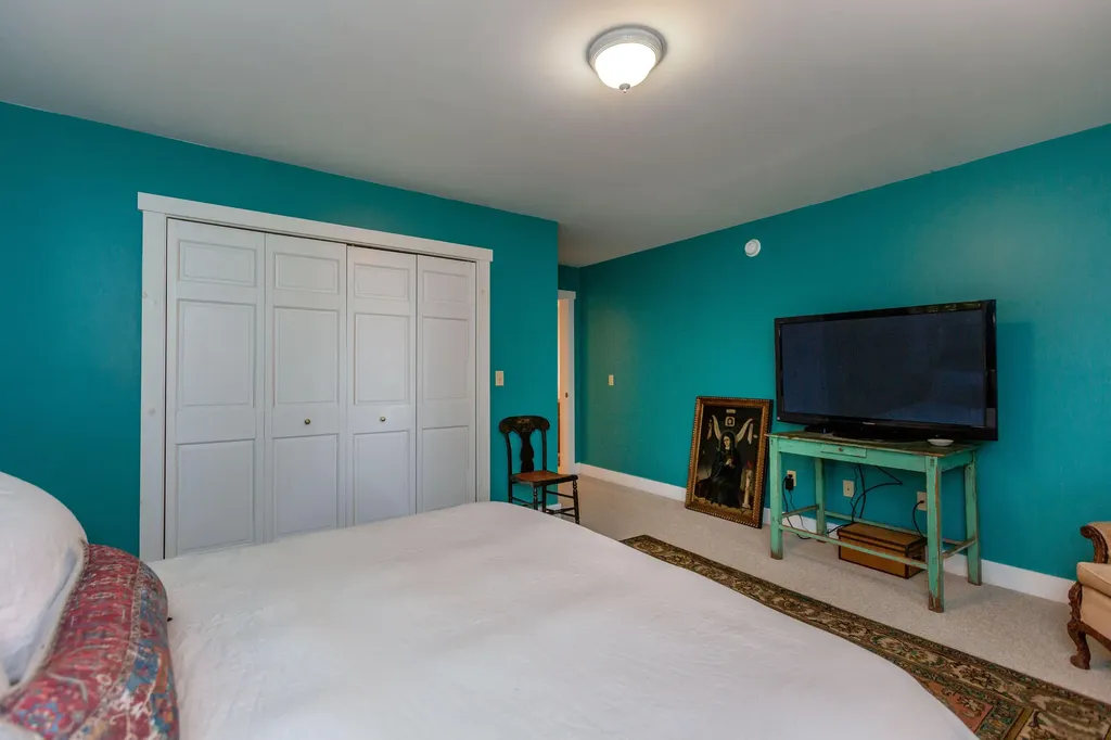121 Shoal Cove Road West Bath ME 04530