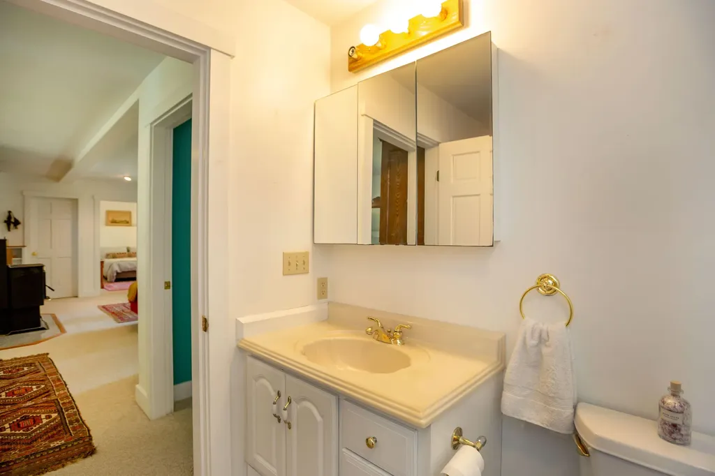 121 Shoal Cove Road West Bath ME 04530