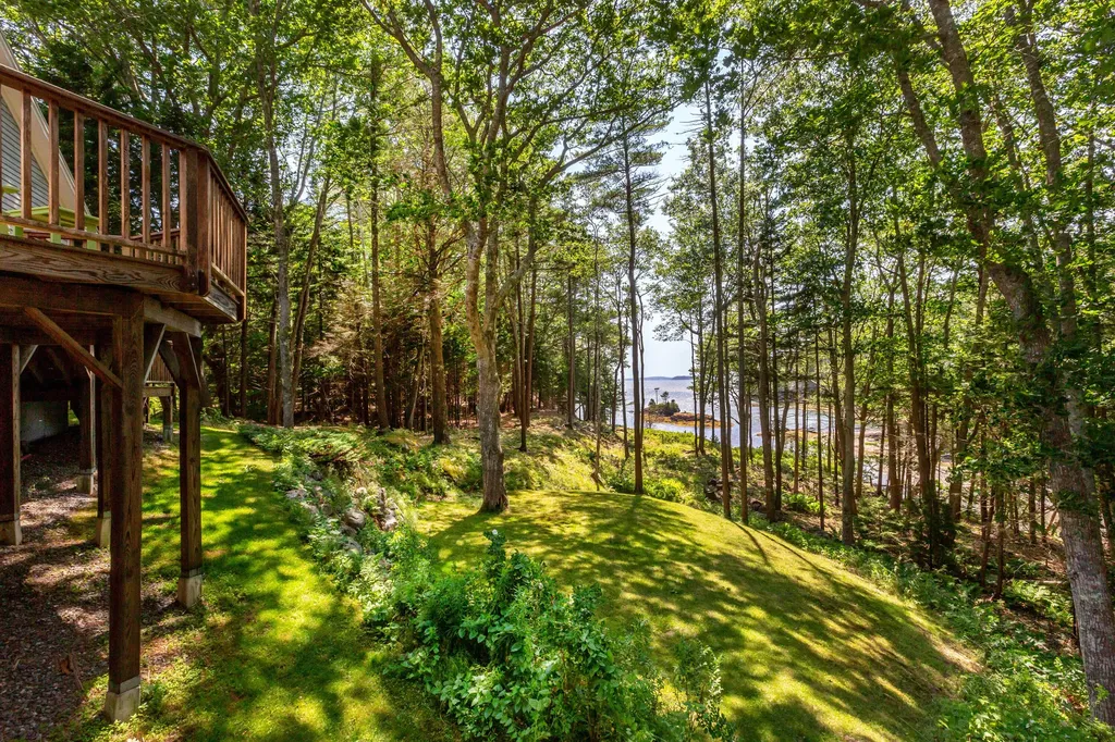 121 Shoal Cove Road West Bath ME 04530