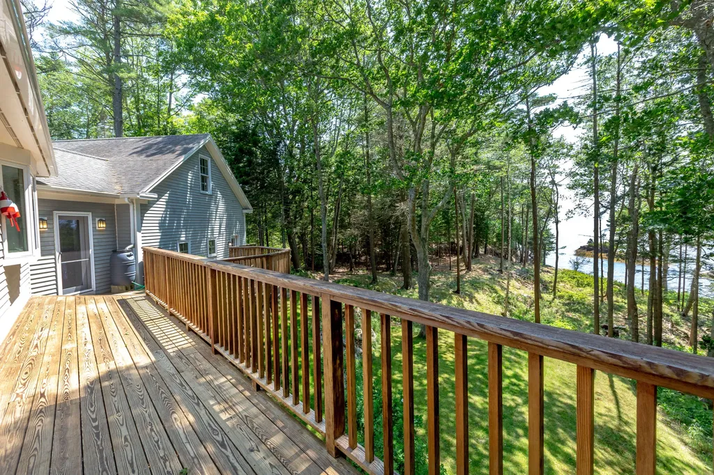 121 Shoal Cove Road West Bath ME 04530
