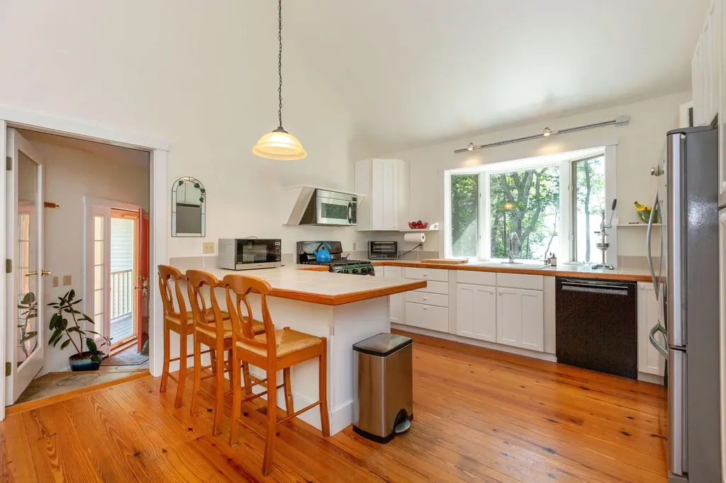 121 Shoal Cove Road West Bath ME 04530