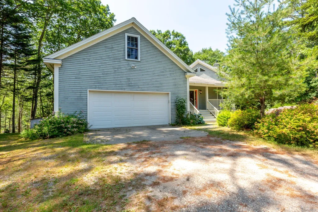 121 Shoal Cove Road West Bath ME 04530