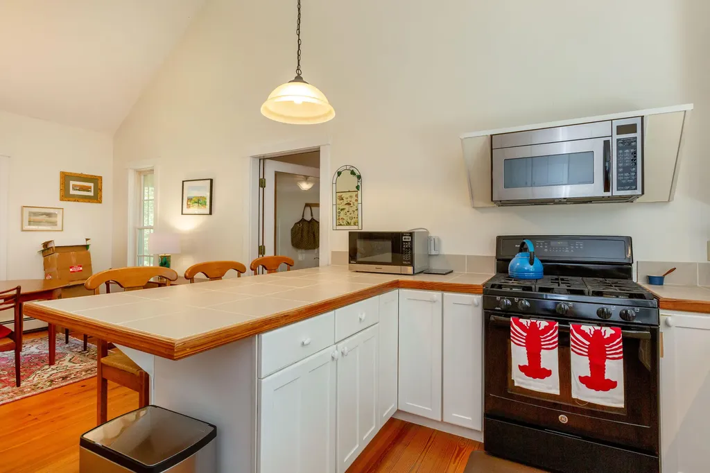 121 Shoal Cove Road West Bath ME 04530