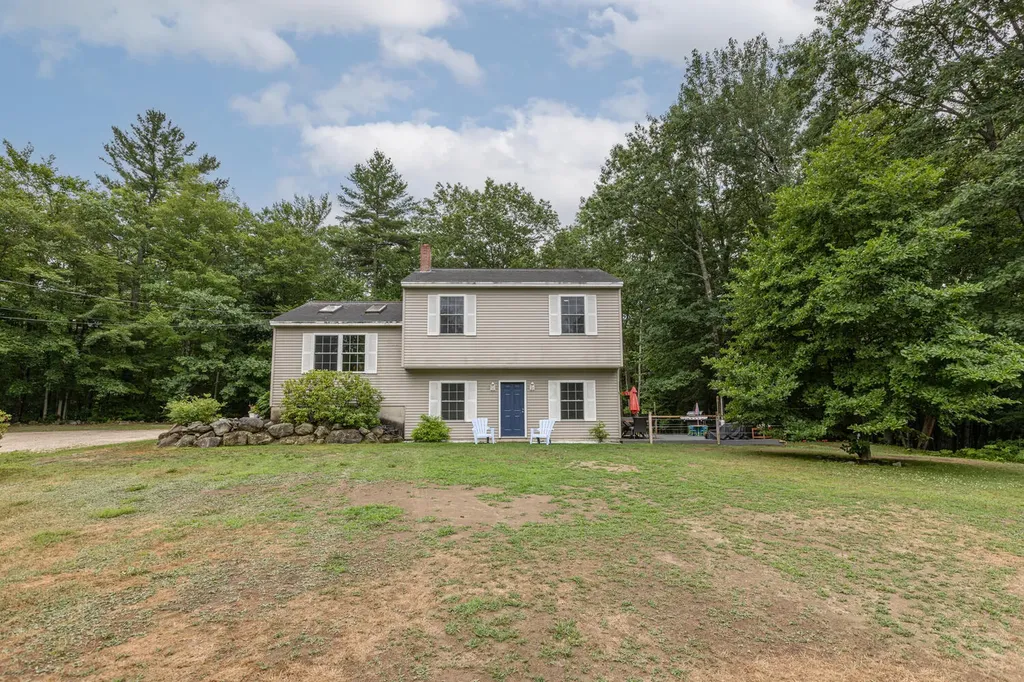 91 Whitney Road Gray ME 04039