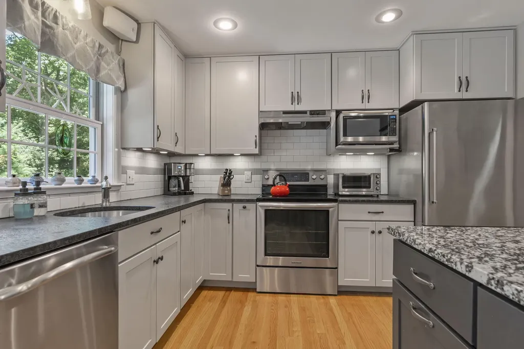 50 Darcy Road York ME 03909
