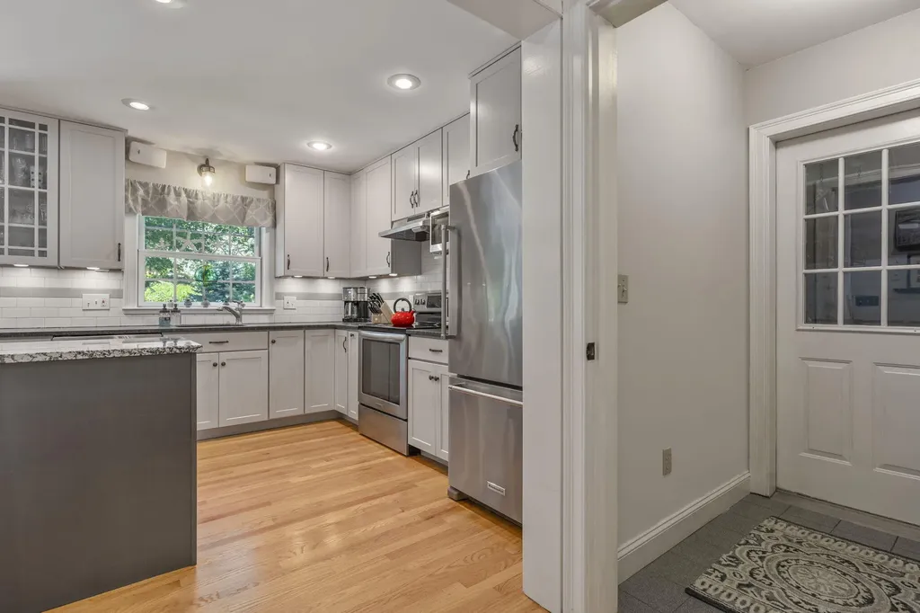 50 Darcy Road York ME 03909