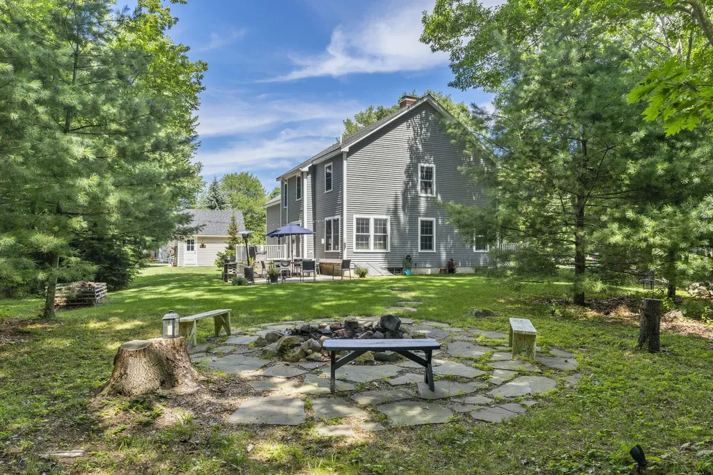 50 Darcy Road York ME 03909