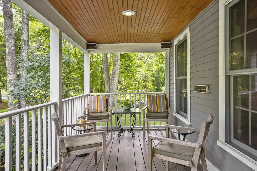 50 Darcy Road York ME 03909
