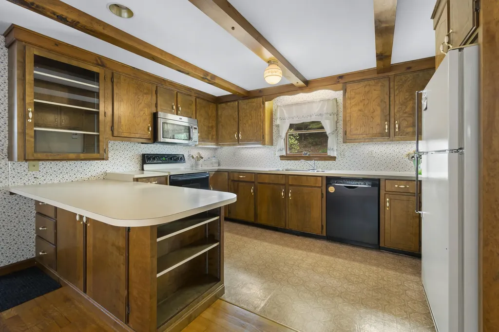 600 Bonney Road Sumner ME 04292