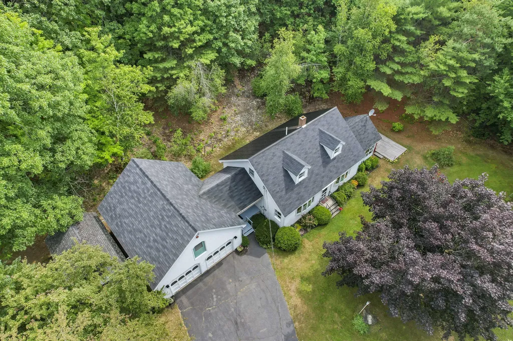 600 Bonney Road Sumner ME 04292