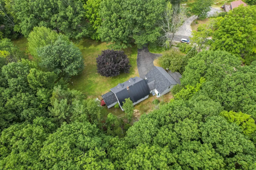 600 Bonney Road Sumner ME 04292