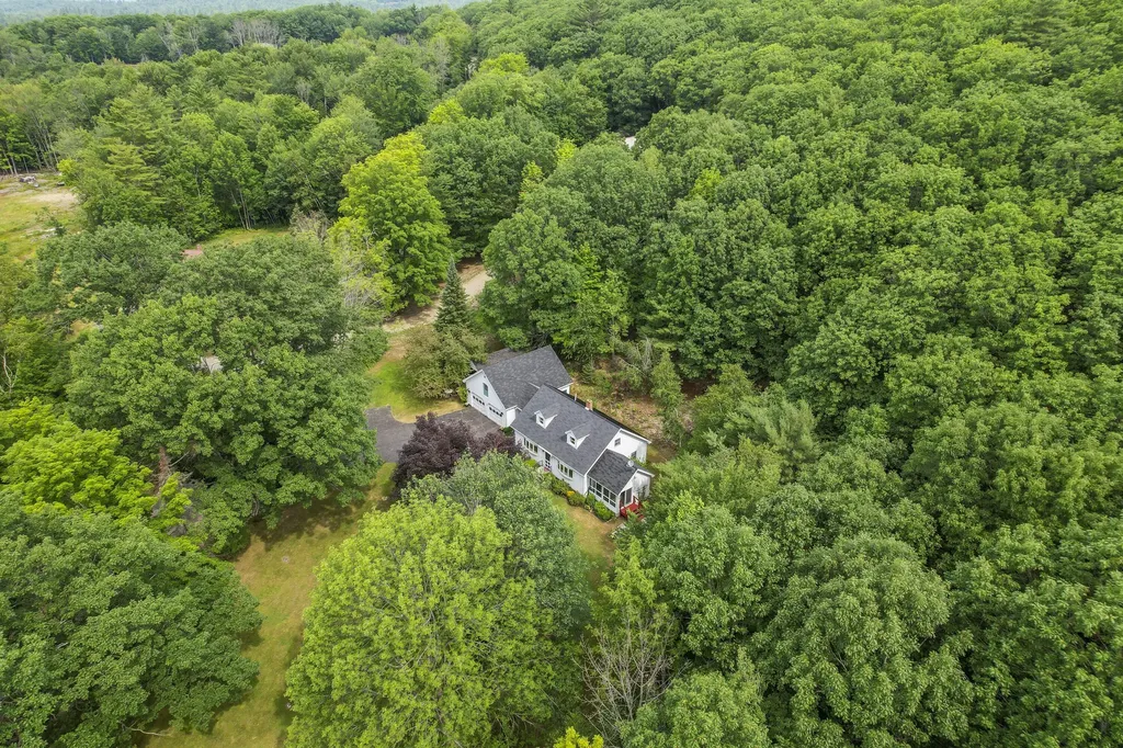 600 Bonney Road Sumner ME 04292
