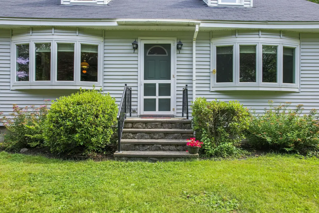 600 Bonney Road Sumner ME 04292