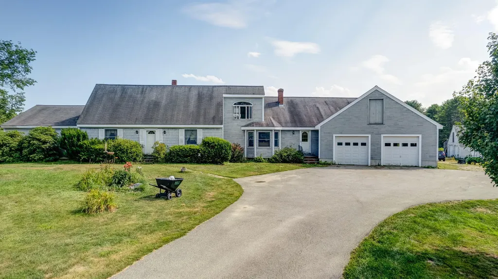 112 Merrill Road Pownal ME 04069