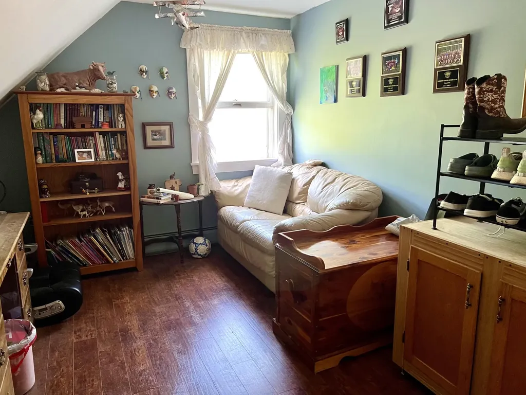 112 Merrill Road Pownal ME 04069