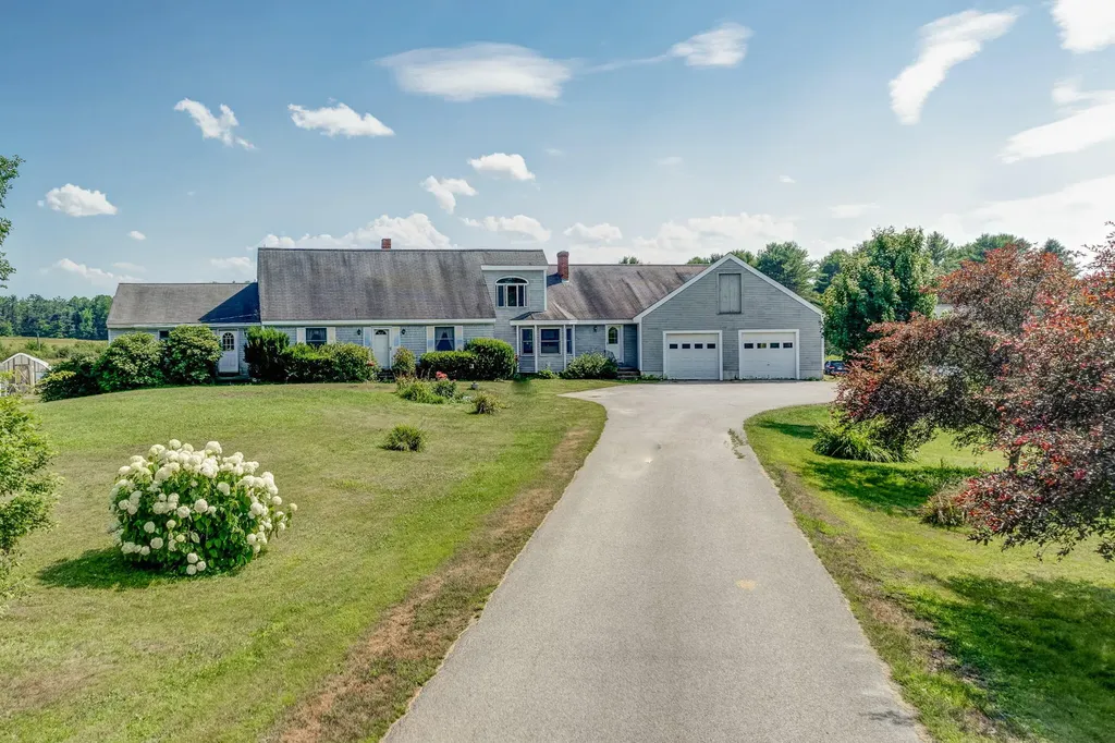 112 Merrill Road Pownal ME 04069