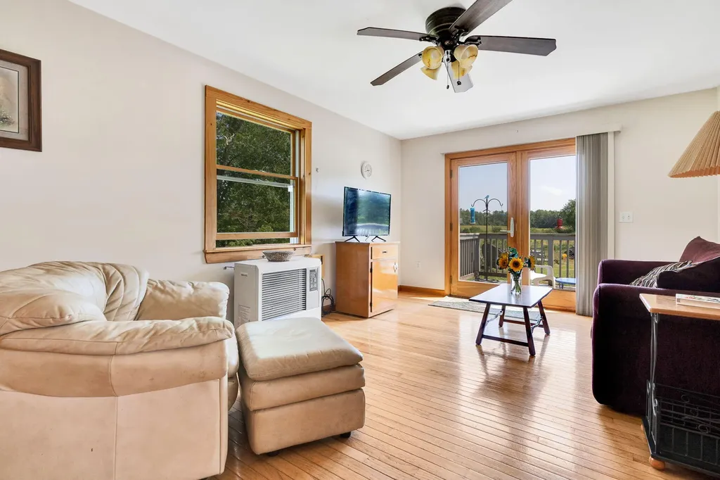 112 Merrill Road Pownal ME 04069