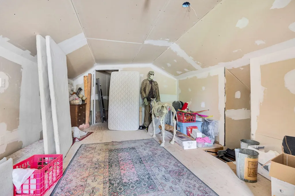 112 Merrill Road Pownal ME 04069