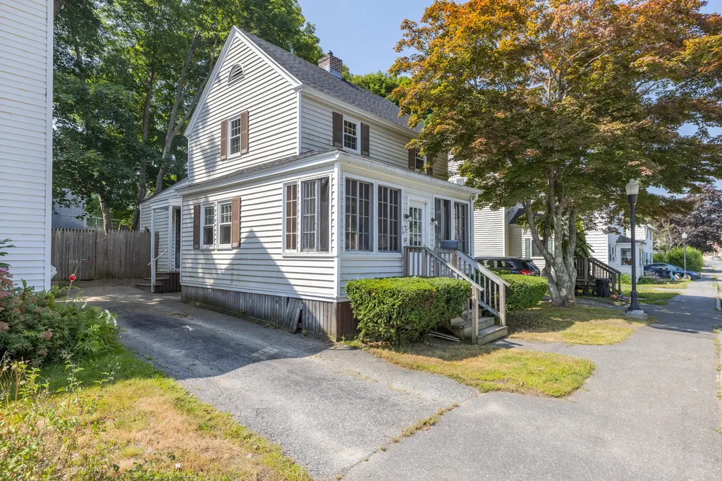 24 Andrews Road Bath ME 04530