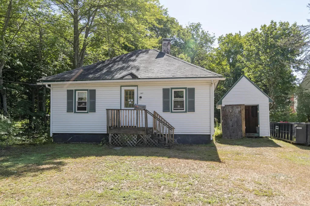 307 Maine Street Brunswick ME 04011